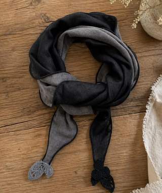 Handmade Linen Scarf - Image 3